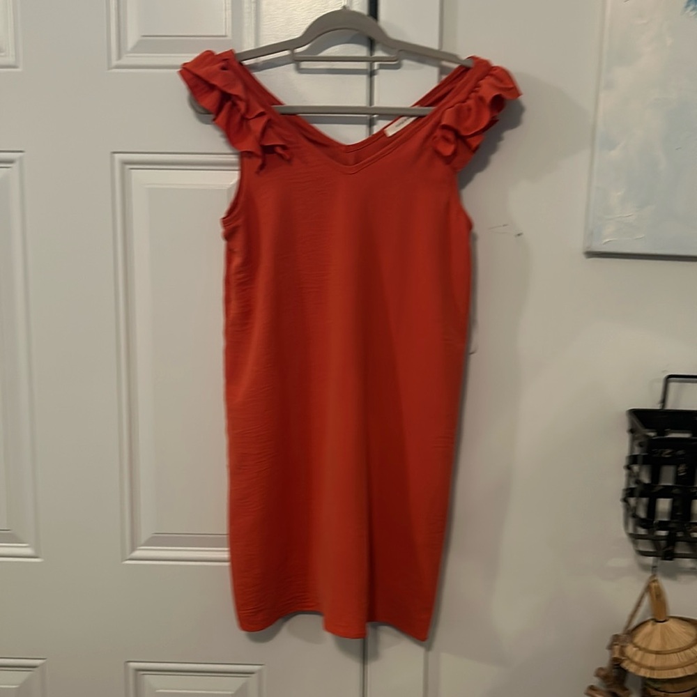 Cuts dress v front and back